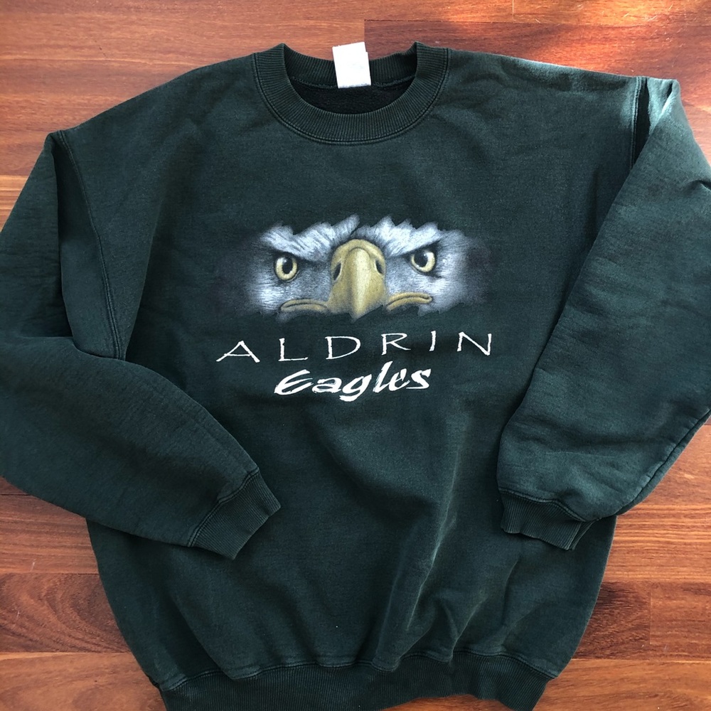 forest green aldrin eagles crew neck size medium